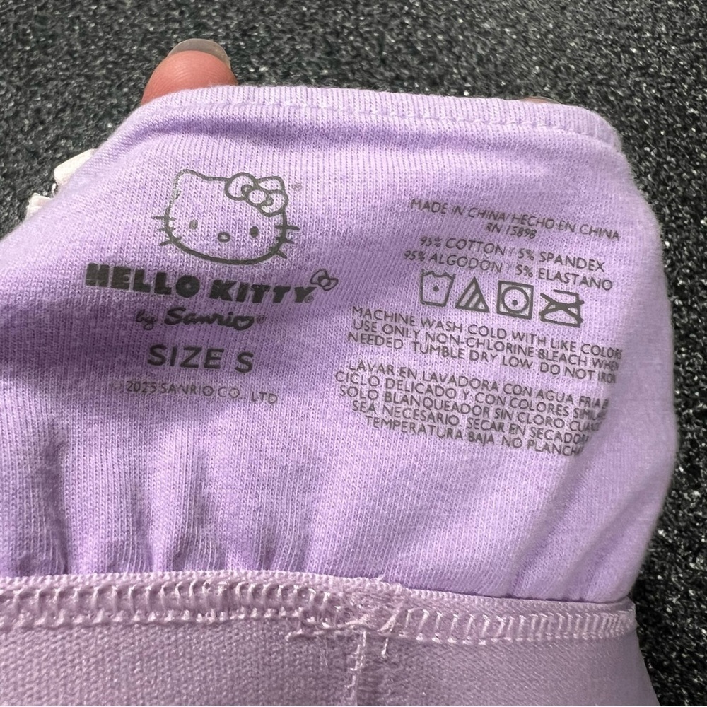 ❤️3/$15 NWT Hello Kitty Lavender Bralette Size Small - Picture 5 of 5